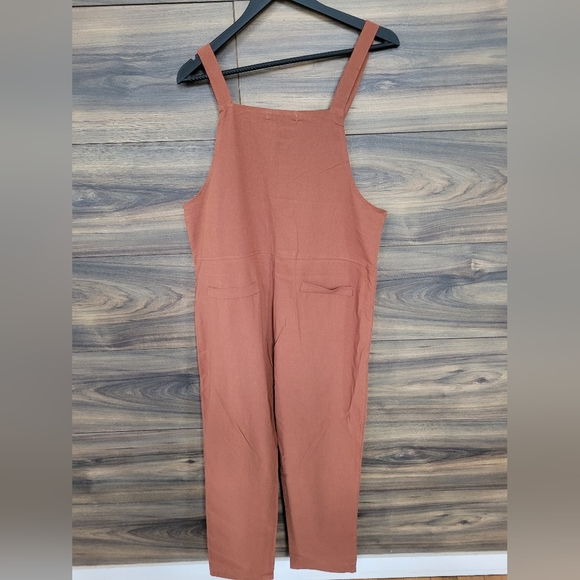 NWT jumpsuit - Picture 2 of 4